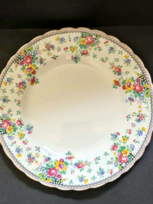 WOW! Rare pattern vintage Tuscan bone china trio. Stamped