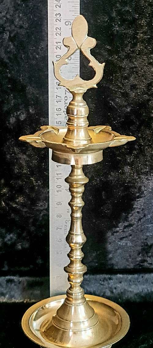 2x   Traditional Brass Kumbakonam Nachiarkoil Kuthuvilakku Diya (Golden Yellow