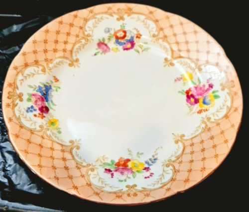 Vintage royal grafton Gold latice on peach, gold detailing tea cup, saucer, side plate trio rare