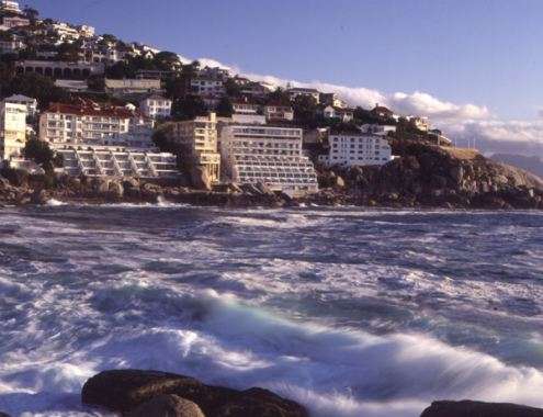 Cape Town luxury midweek break at Bantry Bay studio unit 4 sleeper 27-31 July