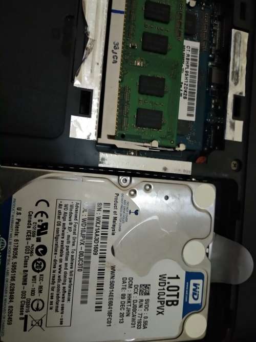 Toshiba Satellite Pro C850 (Please Read)(LOCAL)