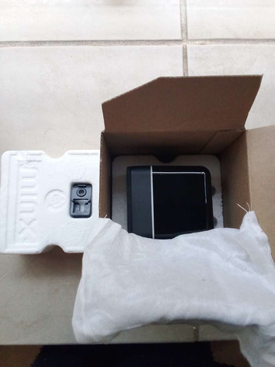 Minx Satellites - Min10 (1 x Black)