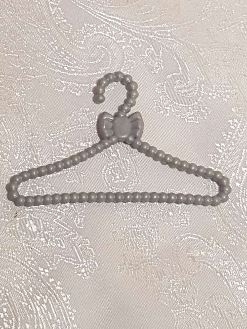 Set of 5 grey hangers for Barbie dolls