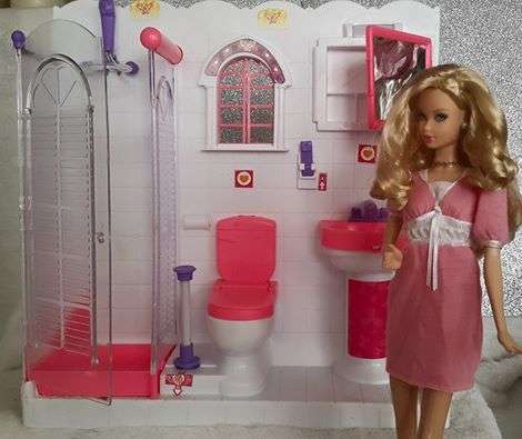 Other Doll Clothing Shoes Accessories Pink modern bathroom set for Barbie dolls was sold for 250.00 on 28 Dec at 16 46 by Hillegonda in Pretoria Tshwane ID 386496274