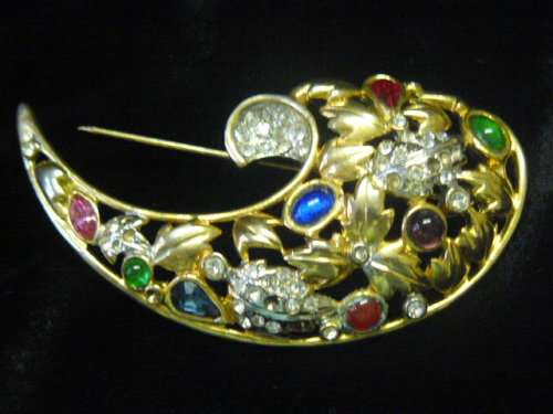 FASHION BROOCH COLOURFULL STONES