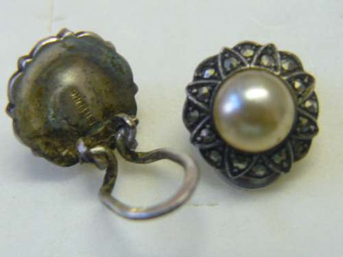 STERLING SILVER AND PEARL CLIP ONS