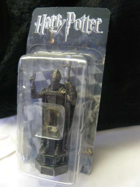 HARRY POTTER CHESS PIECE