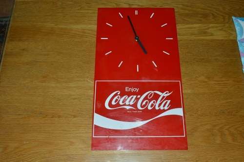 COCA COLA WALL CLOCK - COLLECTABLE!!!@@@!!!
