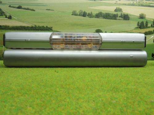 MARKLIN HO SET OF 4 DB TEE COACHES WITH LIGHTS