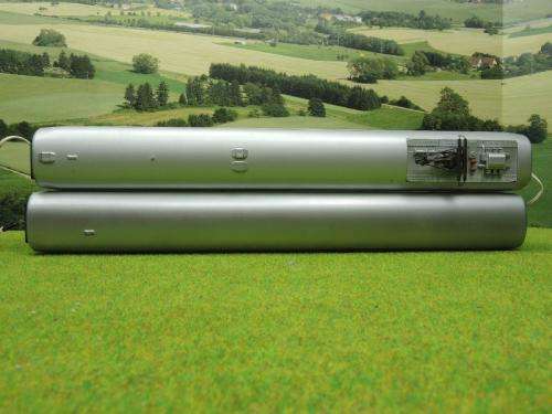 MARKLIN HO SET OF 4 DB TEE COACHES WITH LIGHTS