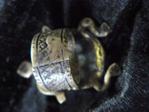 ASHANTI BRASS CASTING - LOST WAX METHOD TRIBAL ART - BRASS RING TURTLE DETAILED - GHANA