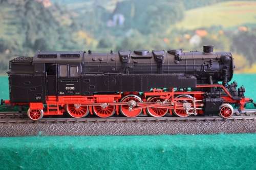 MARKLIN HO 3308 BR 85006 Locomotive