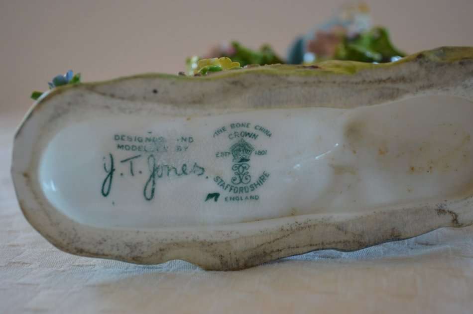 Beautiful, Rare Crown Staffordshire Budgie Budgerigar By J T Jones