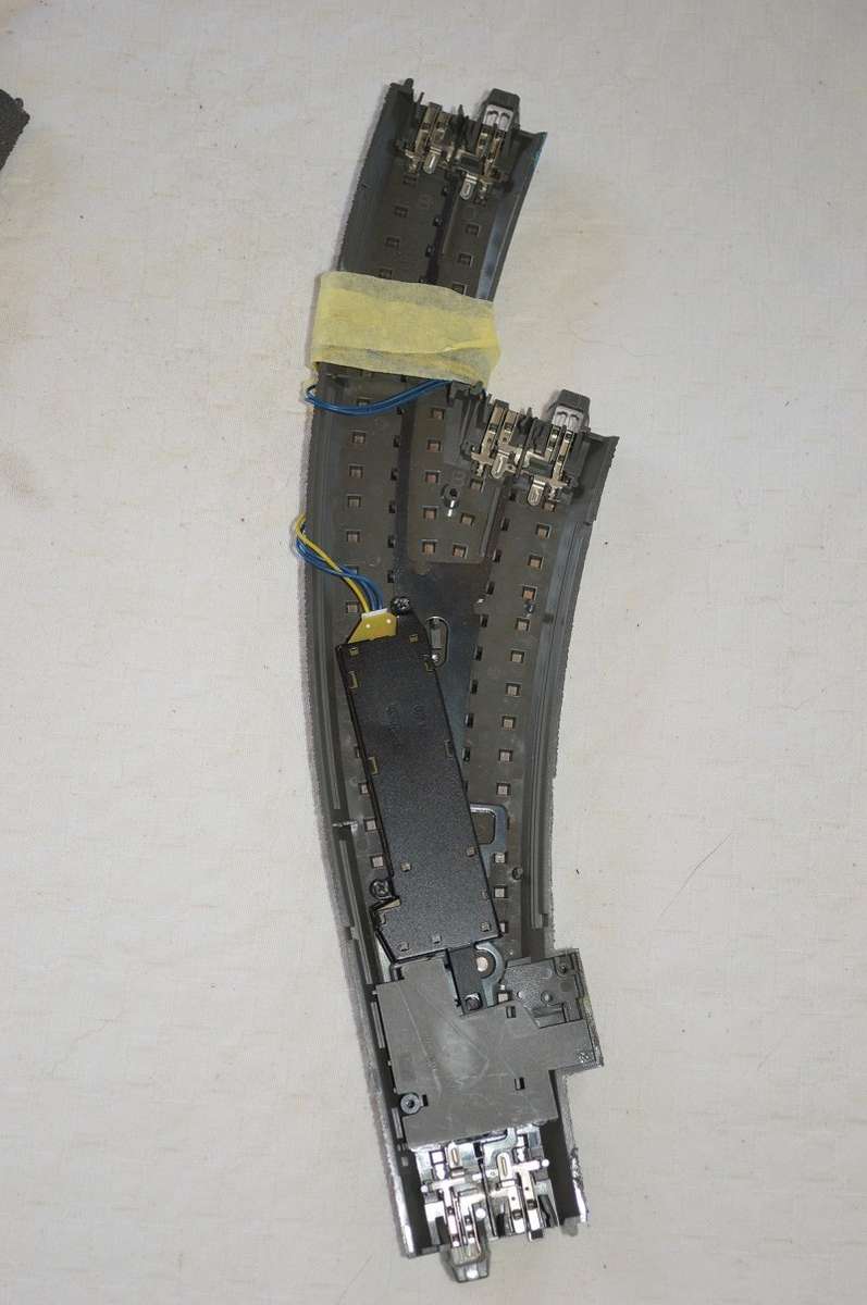 marklin ho 24672 RIGHT turn out WITH SWITCH