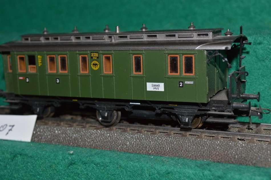 ROCO HO 4207 DRG PASSENGER COACH CL 2-3