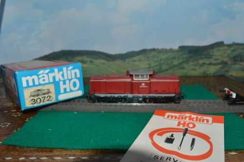3072 Märklin H0 Diesellok V100 212215-8