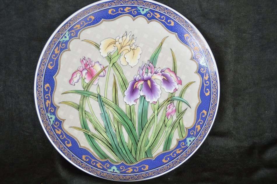 Japanes BWA floral side plate