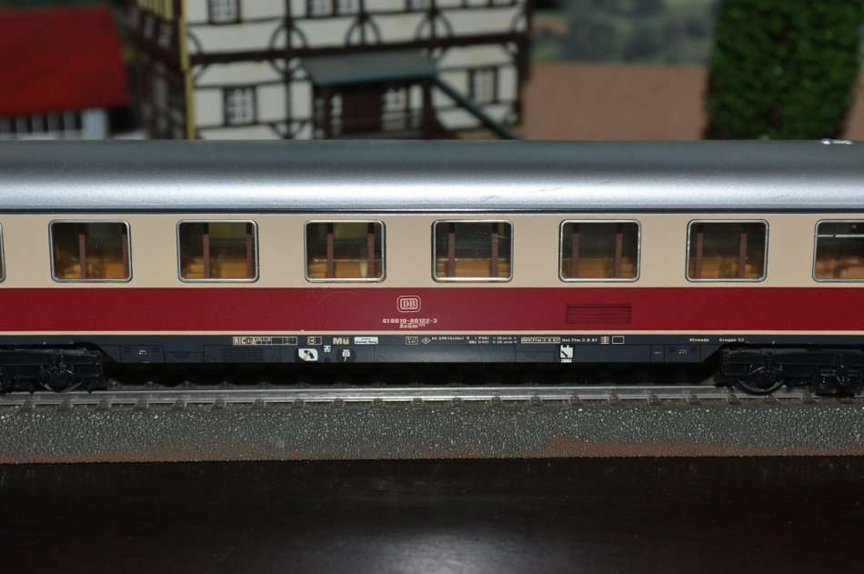 Marklin HO 4089 TEE-IC class 1 compartment car