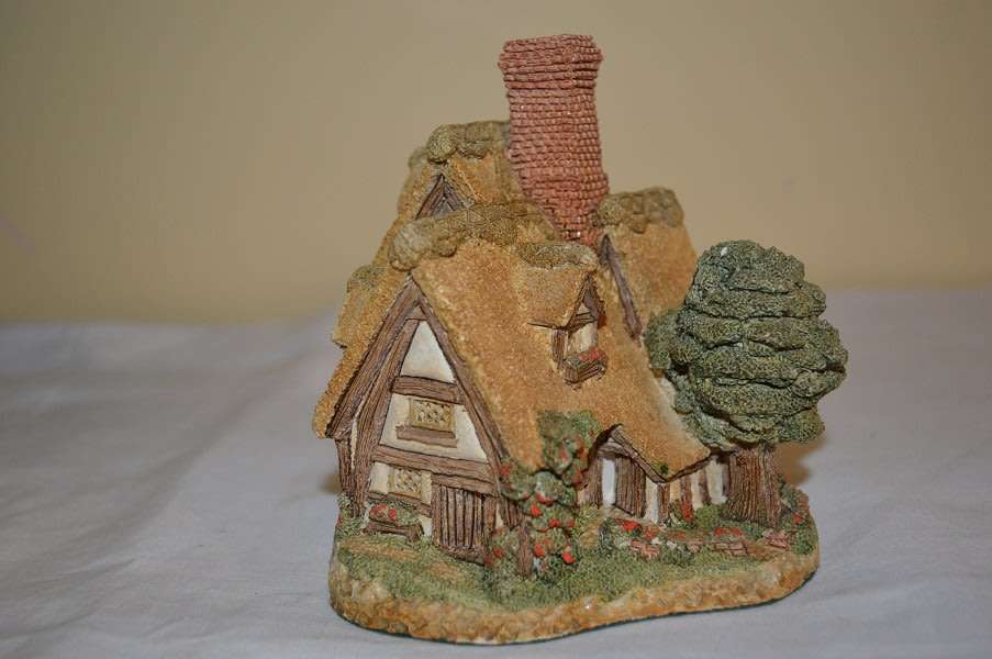 Pilgrims rest by David Winter 1983