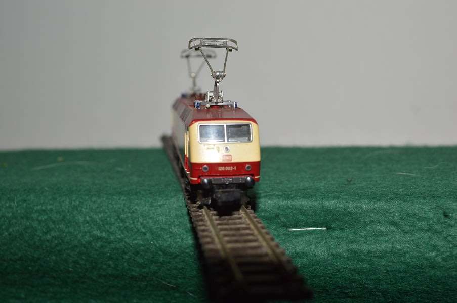 N guage Fleischmann 7350 120 002-1 E Loc very good condition