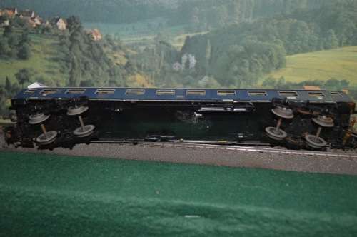 Marklin Ho 4027 DB  stuttgart Frankfurt cl 1 passenger coach