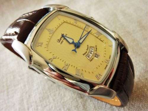 MENS DARCH DRESS WATCH SWISS MOVT QUARTZ like new