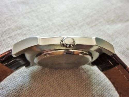 MENS DARCH DRESS WATCH SWISS MOVT QUARTZ like new