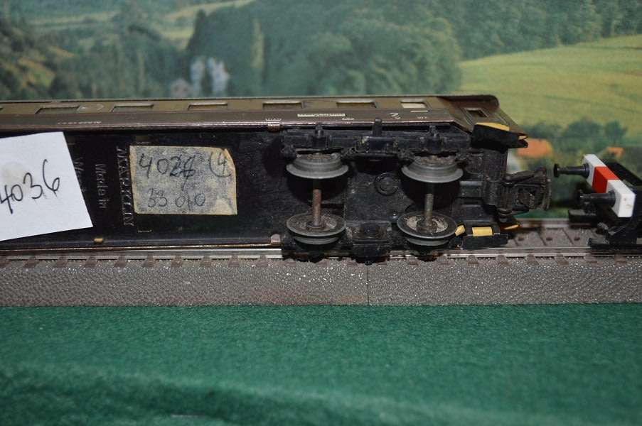 Vintage collection tin Marklin 4036 FS 2nd class passenger coach