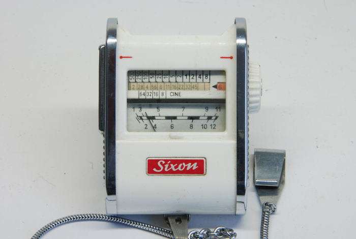 Sixon light meter with selenium cell Gossen Germany 1952 with original pouch