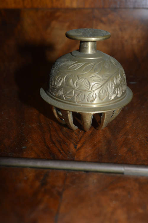 Indian Elephant claw bell stunning sound H 6cm