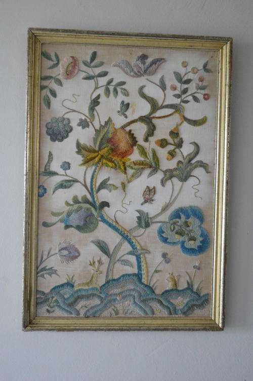 Absolutly stunning cotton and wool crewel embroidered fabric picture 73x50cm
