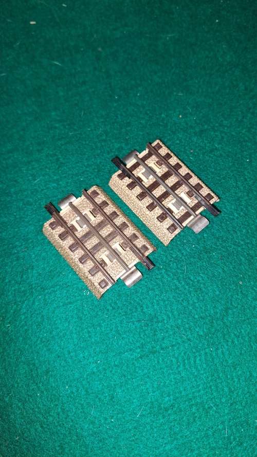 Marklin HO M track  3600 D 1/4 straight track centre rail