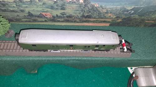 MARKLIN HO SCALE 348/4 luggage car