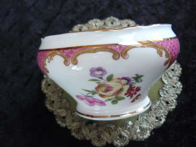 ANSLEY ENGLAND SMALL BOWL