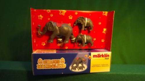 MARKLIN HO circus MONDOLINO SET OF ELEPHANTS 00790-01