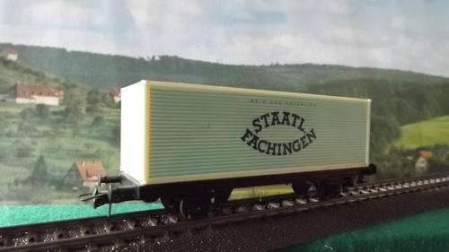 ROCO HO CONTAINER CAR STAAHL FACHINGEN
