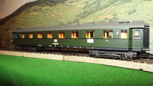 LILIPUT HO 844-00 COMPARTMENT CAR WITH INT FITTINGS