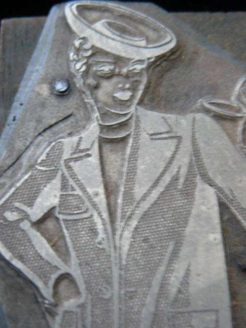 METAL STAMP ON WOOD MAKE YOUR OWN, LOGO, LETTER HEADS, BUSSINES CARDS ETC......