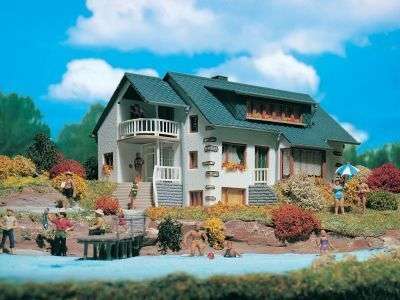 VOLLMER HO 3711 LAKE SHORE HOUSE