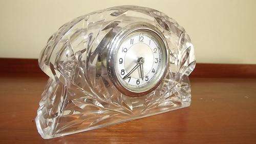 NICE ROSE CUT CRYSTAL CLOCK