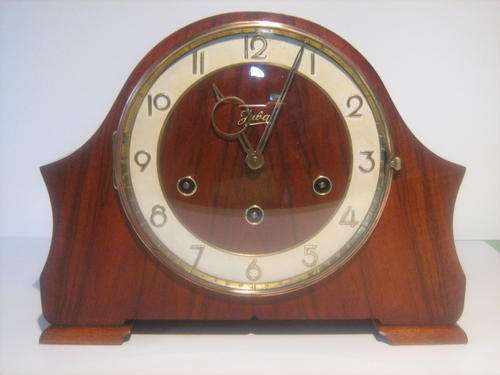 BEAUTIFULL PENDULUM MANTLE CLOCK (GERMAN)