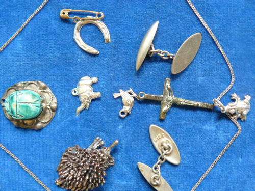 A LOT OF CHARMS, CUFFLINKS, CHAIN, PENDANTS