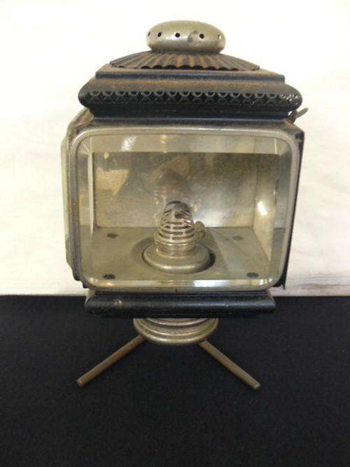 OLD COACH LAMP WITH THICK BEVELD GLASS