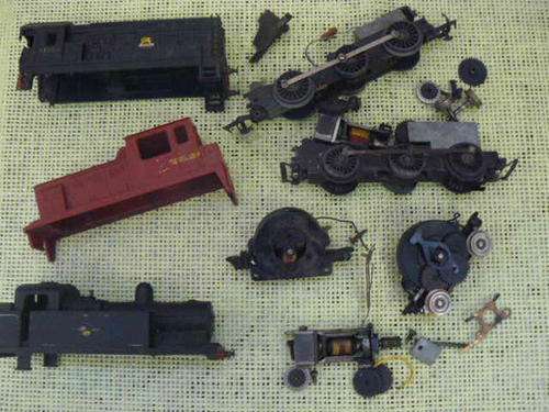 WOW HAVE A LOOK!!! HO TRAIN SPARES FOT THE SERIOUS COLLECTOR !!!!!@@@@@!!!!!