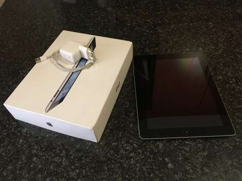 Apple iPad 4 16GB Wifi & 4G - Black (used)
