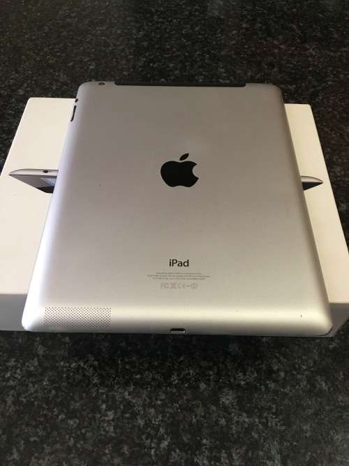Apple iPad 4 16GB Wifi & 4G - Black (used)