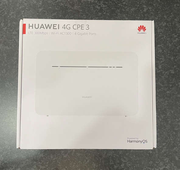 HUAWEI 4G CPE 3 B535-932a LTE/4G ROUTER - `Unboxed stock/Demo` IN ORIGINAL BOX