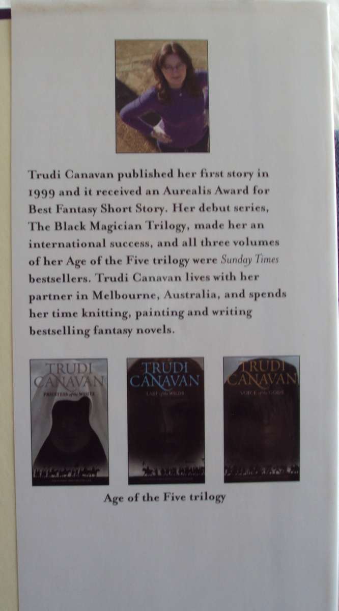 The Ambassaor`s Mission Book One of the Traior Spy Trilogy Trudi Canavan