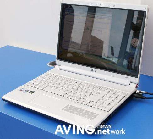 THIS BEAUTIFUL AND POWERFULL, ( LG R510 LAPTOP) ON AUCTION AT NO RESERVE!!!!!!!!!!!!