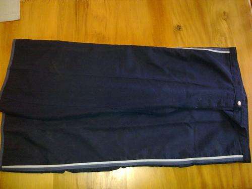Woolies navy size 10 3/4 nylon pants